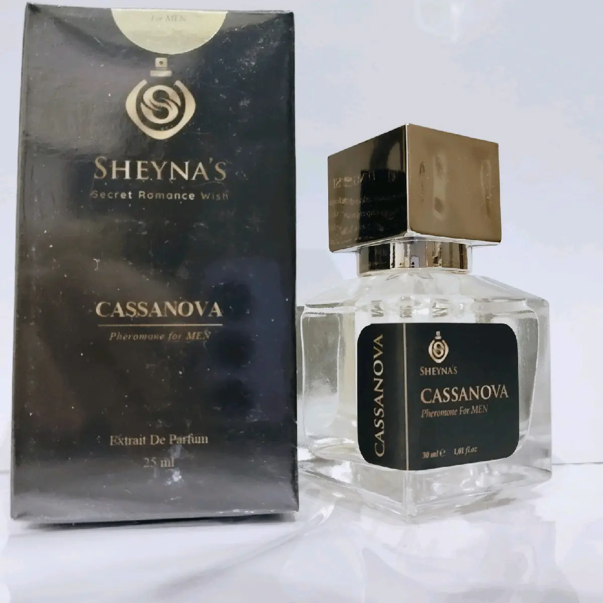 Cassanova Sheynas Parfum De Extrait Pria lembut wangi isi 30ml - Shop ...