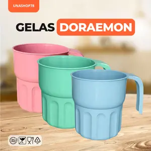 Gelas Doraemon 12 PCS 1 Lusin Warna Biru Hijau Pink Ringan Tidak Mudah Pecah Aman untuk Anak-anak Cocok untuk Minuman Panas Dingin Diameter 7 5 cm Tinggi 8 cm Bahan Plastik PP 5