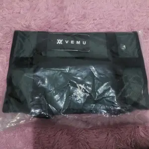 Wash Bag | Toilet bag | Toiletries bag | Travel kit |  Tas tempat keperluan mandi