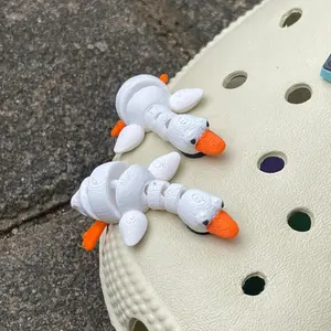 Pusat Jibitz Id - Pin Sandal Motif Bebek Nyosor KalcerKalcer 2 Pcs Bebek Hiasan Accesories Sandal Baim Bapau