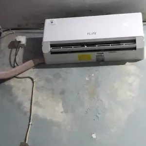 Flife Ac 1/2 PK FAC-05FLOO 5200 Btu/h LED Display SelfCleaner I-Feel Dehumidifier Evaporator Goldfin - Garansi 5 Tahun Sparepart 10 Tahun Kompressor