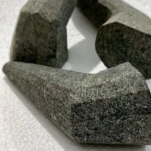Ulek 100% Batu Gunung Asli untuk Kebutuhan Anda
