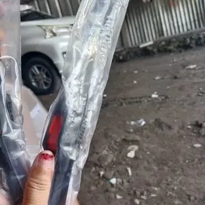 AERODINAMIC Wiper Mobil QUAD Blade 4 Lapis Karet Frameless 2 PCS Sepasang Universal Semua Tipe Jenis Mobil