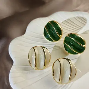 Mamoma.things - Anting Tusuk Emerald Green Putih Round Earring [Briana]