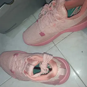 Ardiles Attack Sepatu Basket - Black Gulf Stream - Peach Parfait Pink - White Purple Pink