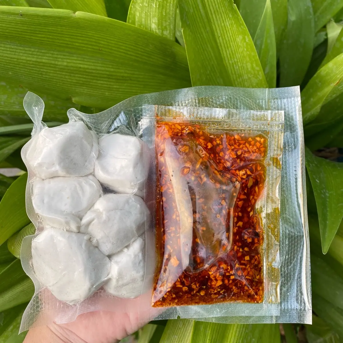 basreng viral isi 6 free chili oil camilan enak frozen food baso ikan .