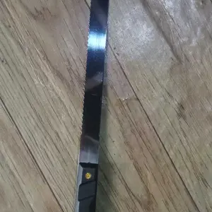 Pisau Roti Panjang Stainless – Bread Cake Knife Gerigi Tajam untuk Kue & Roti - 688