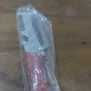 Peeler Sayuran Buah Sisir 3in1 Pisau Pengupas Stainless Steel Tajam Tahan Karat 3in1 Multifungsi