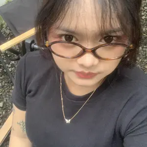 Lesca Kacamata Retro Bingkai Kecil Kacamata Fashion Wanita Gaya Modis Kekinian