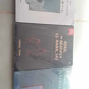 Pake 3 Buku Isi: Ibu, Aku Ngak Sekuat Itu, Nak Kamu Ngak Papa Kan & Ayah Ini Arahnya Kemana