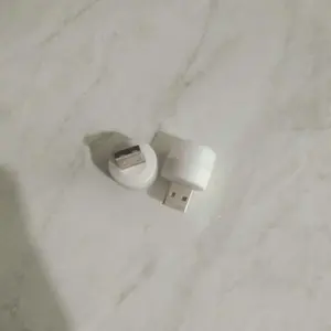 Lampu LED Mini USB Portable Lampu Penerangan Belajar Tidur Serbaguna Putih
