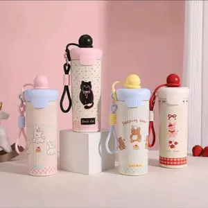 Tumbler aesthetic berkapasitas 650ml dengan design yang cute dan menarik / Tumbler Free Sedotan Gantungan J2381