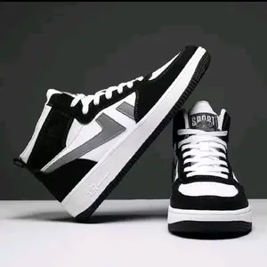 sepatu snikers pria/wanita jdr