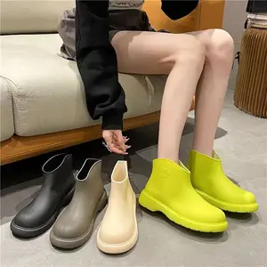 Korean Style Women's Water Rain Shoes / Sepatu Boots Anti-Slip Karet 5571 (36-40)