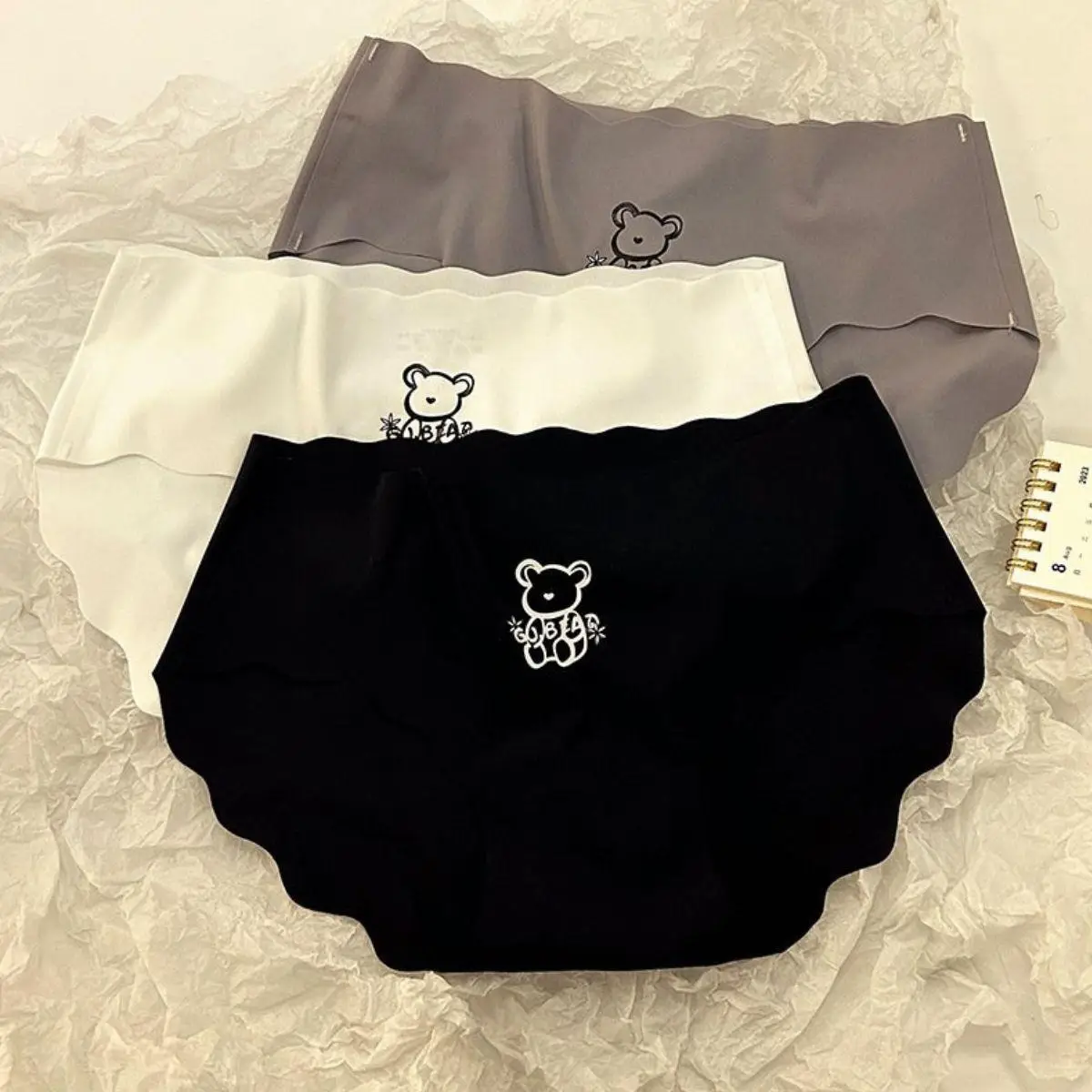 Set 10 (hoặc 5) Quần Lót Su Đúc Hình Gấu 5 Màu Đủ Size Cạp Thấp Mặc Không Lộ Viền MÃ 04 Nữ Women Mix đủ 5 màu KHÔNG CHỌN MÀU