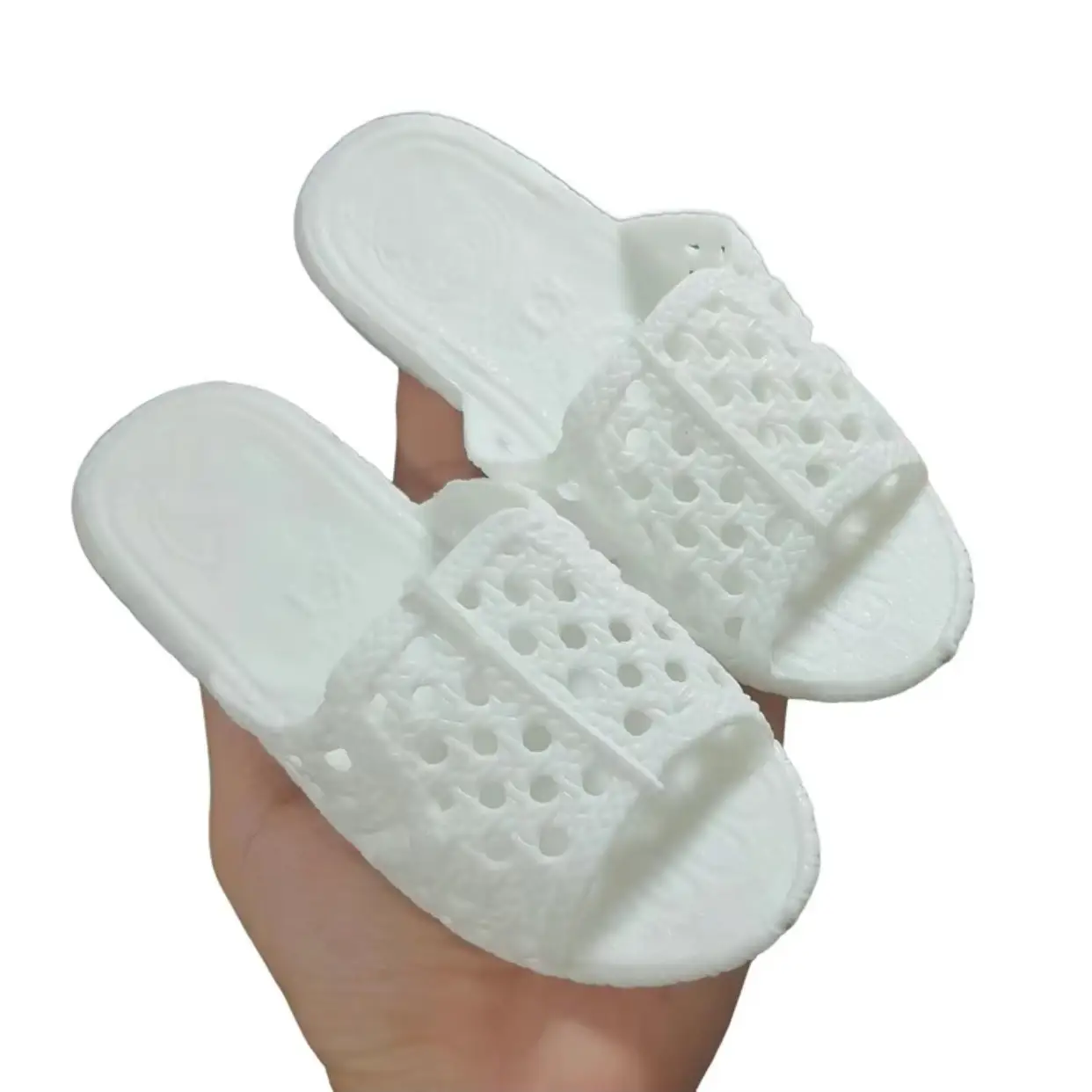 (1-4 tuổi) DÉP TỔ ONG NGHÌN LỖ HUYỀN THOẠI PHIÊN BẢN MINI CƯNG XỈU CHO BÉ